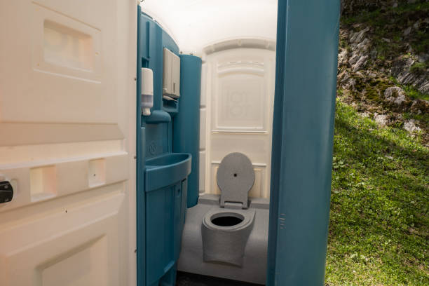 Best Porta potty rental near me  in Madison, WV